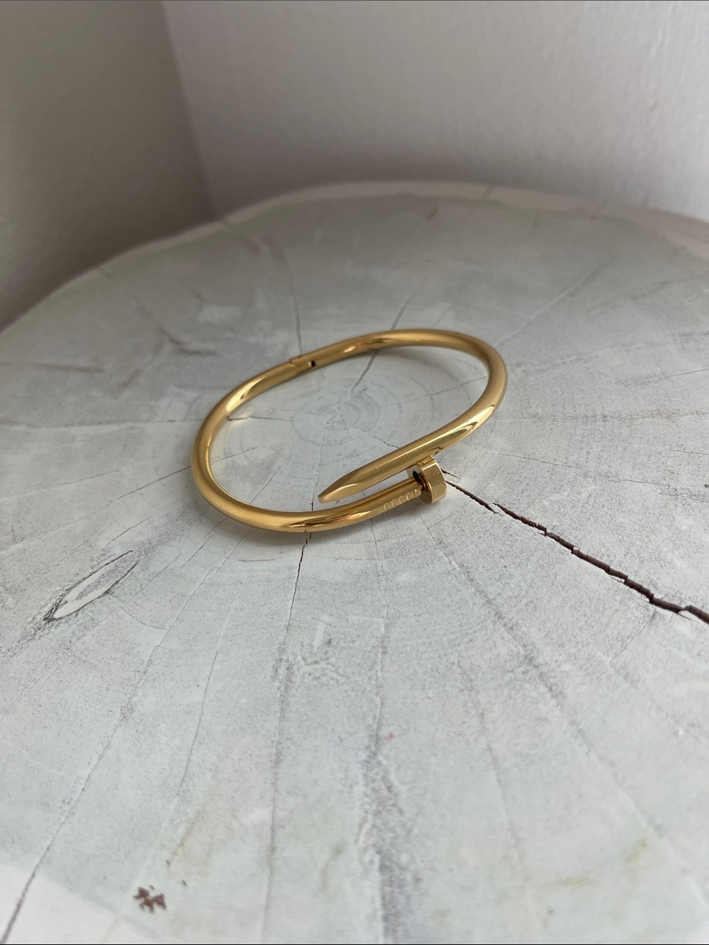 Gold Plated Nail-Style Bracelet - Women Jewelry- never worn! Perfect condition! - Picture 2 of 4